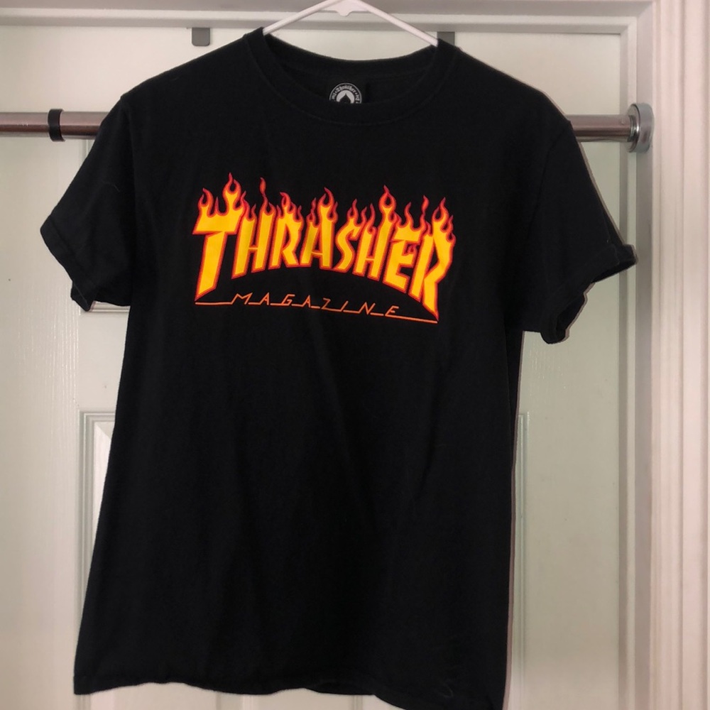 thrasher t-shirt